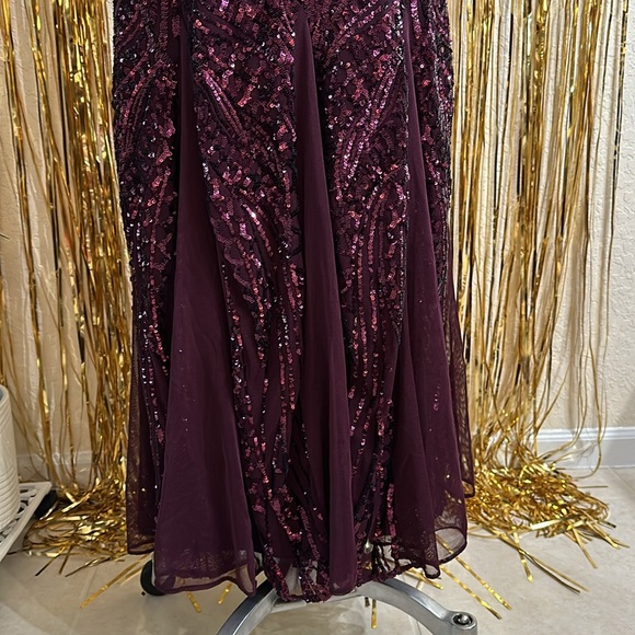 DRESS 💖 - Picture 4 of 8